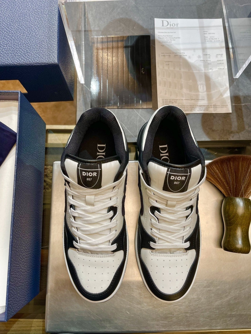 Christian Dior Sneakers